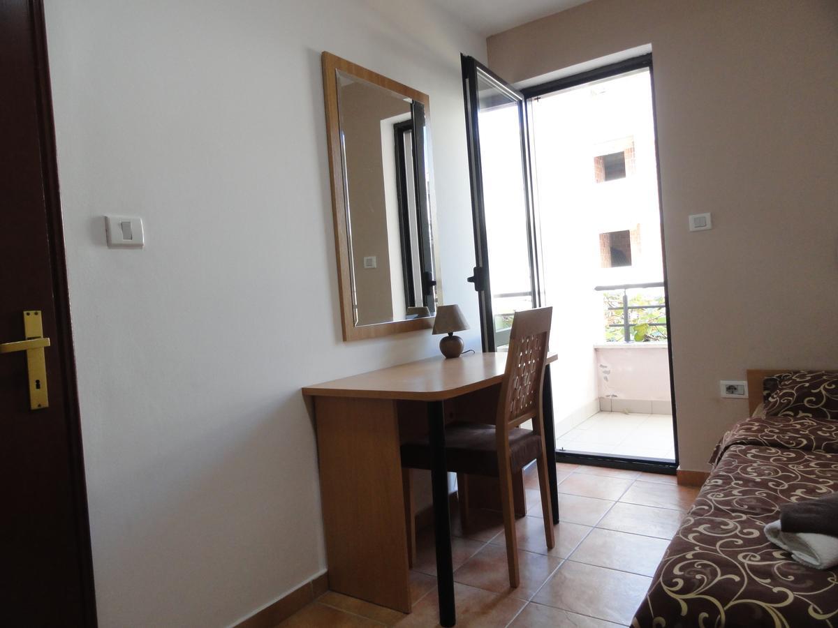 Apartments Mare Будва Екстериор снимка