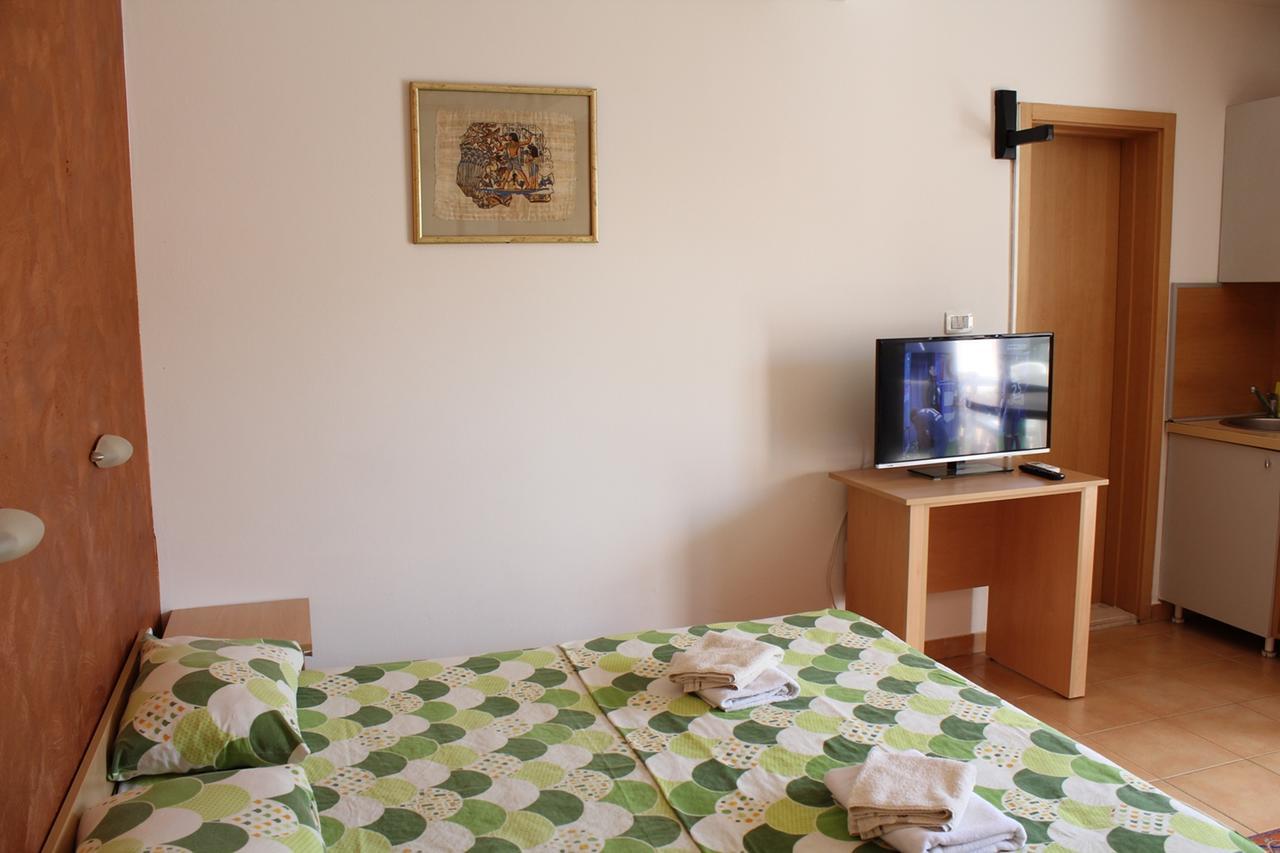 Apartments Mare Будва Стая снимка