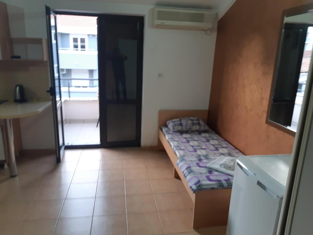 Apartments Mare Будва Екстериор снимка